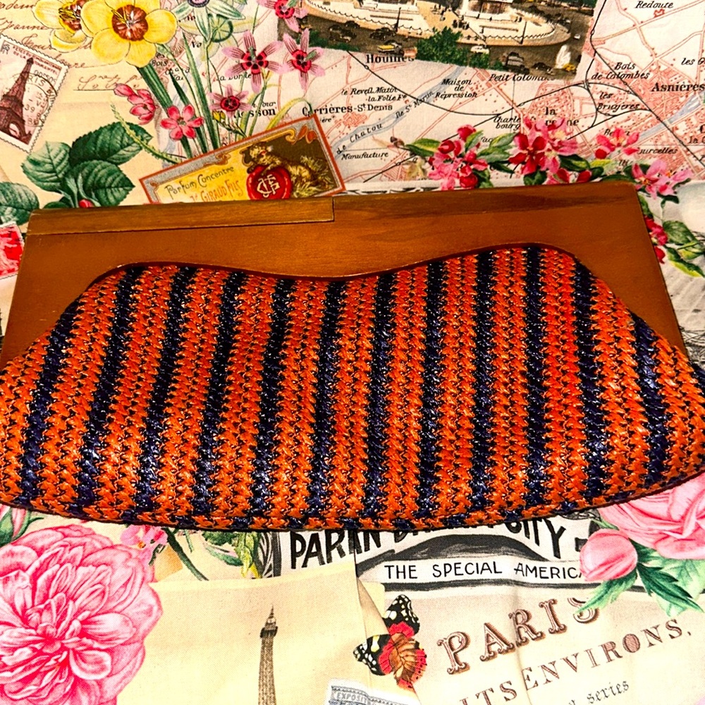 Urban‎ Expressions Marina Clutch Woven Straw Handbag MOD Wood Handle